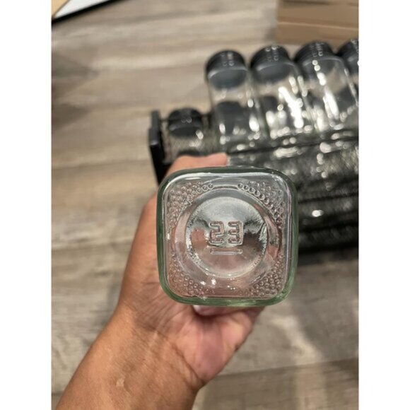 New Spice Rack Organizer for Cabinet, 28 Spice Jars with Lids, Labels & Funnel - Picture 10 of 12